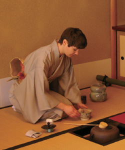 Spring Tea Ceremony at Daishoin Temple